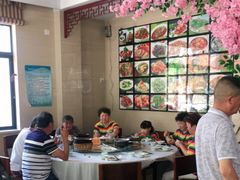 大堂-自游人·美食一楼·地道徽菜(三十年名店)