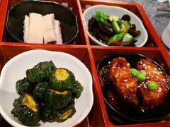 冷菜四宫格-同里湖大饭店-怡景轩中餐厅(同里古镇店)