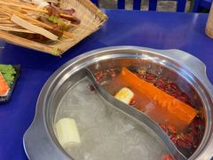 -马路边边串串香(一匡街店)