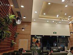 -佰搭果·广式茶餐厅(西华路店)