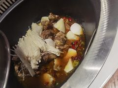 -玺炖·中国铁锅炖(虹桥天街店)