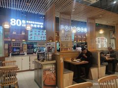 -万和春排骨砂锅米饭(新业广场店)