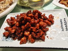 酱爆桃仁鸡丁-津菜宋记老房子(平山道店)