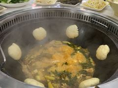 -丹水桥地锅鱼·翘嘴鲌·地方特色全鱼宴(丹江口大坝店)