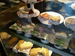 -星巴克臻选(郑州中原万达店)