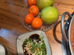 -野山舂·贵州现舂酸汤火锅(鸿通城店)