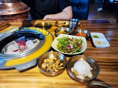 -弘益铭家九炙社韩国烤肉料理(尚美店)