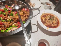-江渔儿酸菜鱼(奥园广场金发购物中心店)