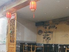 -风情丽江斑鱼火锅(孙家沟西南路80号店)