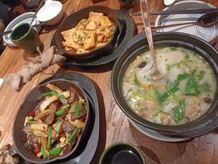 -云海肴·汽锅鸡·云南代表菜(美罗城店)