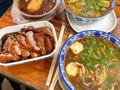 -叶新小吃店(来凤小区总店)