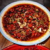 这是我见过最满意的一个小酒馆了外面门头不大