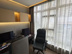 -网鱼电竞酒店(深圳福田石厦地铁站店)