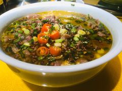 酸菜牛舌-孔乙己酒家(虹桥路店)