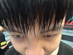 -极限PLAY运动娱乐新世界·团建派对潮玩休闲馆·室内蹦极高空游乐园