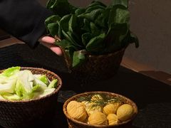 -三出山火锅(南京万象天地店)