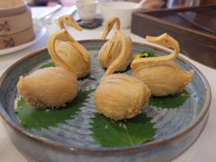 栗茸天鹅酥-白天鹅宾馆-宏图府餐厅