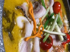 -山城外·非遗酸菜鱼(新都汇融店)