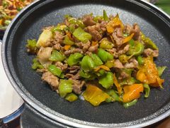 -老滇山寨•云南特色菜•地方菜•民族风情歌舞表演(金碧店)