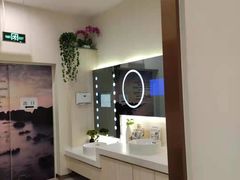 -维乐口腔(美维云门诊陆家嘴店)