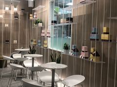 用餐区-奈雪的茶(市百一店)