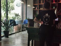 -童年小筑餐厅(申花路店)