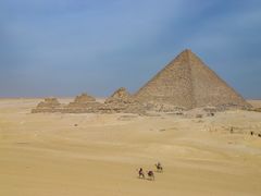 -吉萨金字塔群