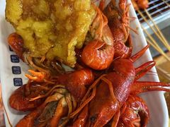 -哈尔滨小酒馆·鲜肉现穿自助烧烤(康新花园店)