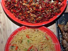 -先启半步颠小酒馆(常熟万达广场店)