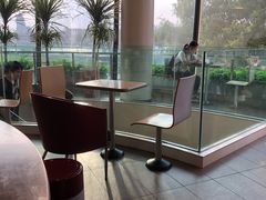 -麦当劳(展览路店)