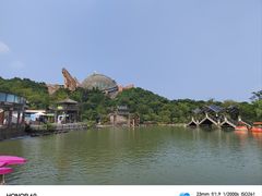 -茅山东方盐湖城景区