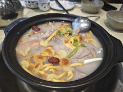 -九寨沟特色牦牛肉汤锅