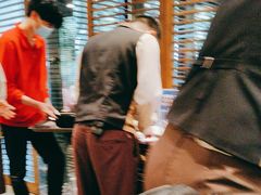 -东方明珠老上海8号餐厅