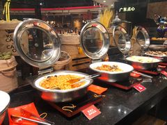 -四海一家自助餐(益田假日广场店)