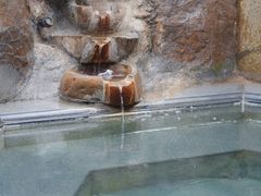 -裕龙汤泉