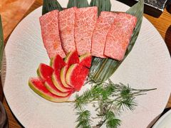 -炼火烤肉店