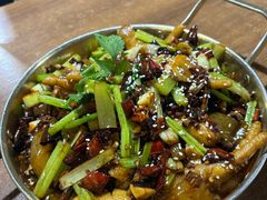 -爆好吃夜市大排档·乐山江湖菜(中心城总店)