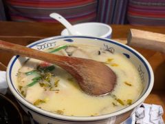 -雀舞云南菜(天津天河城购物中心店)