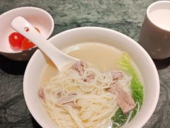 -府上酒店(广州火车站越秀公园地铁站店)