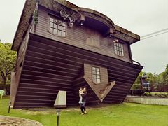 -金山农民画村-枫泾波兰倒置屋