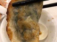 香煎本地韭菜饺-黄埔华苑酒家(黄埔店)