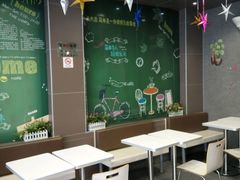 大堂-华莱士·全鸡汉堡(柳州店)