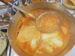 -王奋斗贵州酸汤牛肉火锅