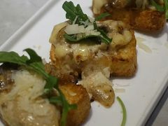 -必胜客(东大桥店)