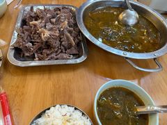 -春明狗肉馆(园丁花园店)