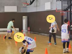 -梦想之巅·青少年篮球·羽毛球·培训中心(西站店)