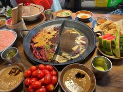 -萍姐火锅·公路夜市(武汉首店)