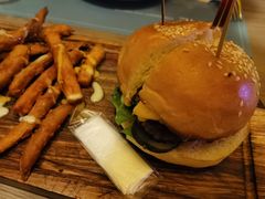 -J·one Bistro吉萬酒厨·牛排