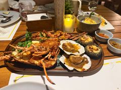 -三亚艾迪逊酒店·海滩烧烤 BARBACOA·现场乐队·浪漫晚餐·烧烤海鲜