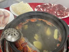 -花苑美食横琴生蚝火锅(拱北粤华路店)